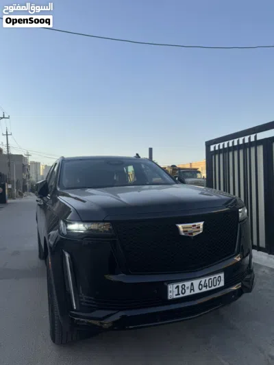 کادیلاک ئێسکالەید Premium 3