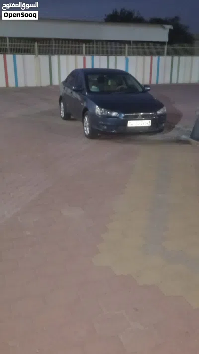 Mitsubishi Lancer GLS 3