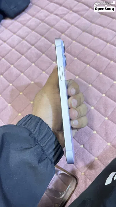 ايفون 14 بلس 3
