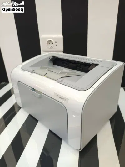 طابعة ليزرية مستعملة بحال الوكالة طباعة اسود حجم مناسب طباعة a4 وشيكات Hp laserjet 1102 3