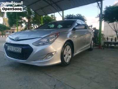 Hyundai Sonata Blue 2