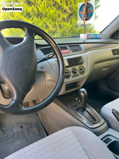 Mitsubishi Lancer GL 3
