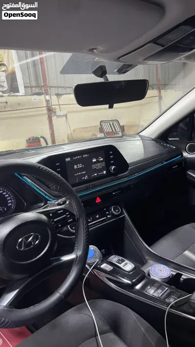 Hyundai Sonata SE 4