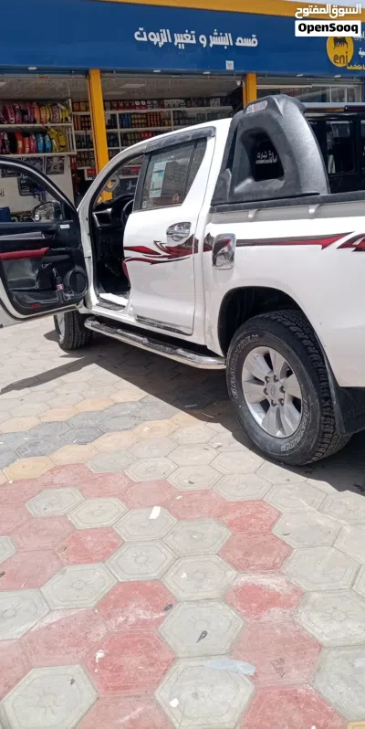 Toyota Hilux GLX 3