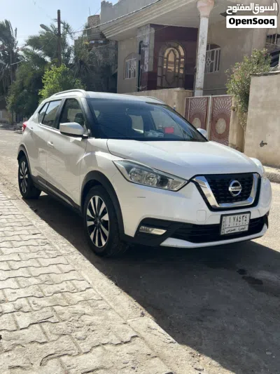 Nissan Kicks SL 4
