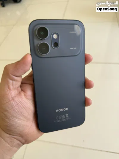 Honor 600 8gb/256gb black color less than a month used with bill and 11 months warranty. 3
