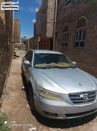 Hyundai Sonata GL 4