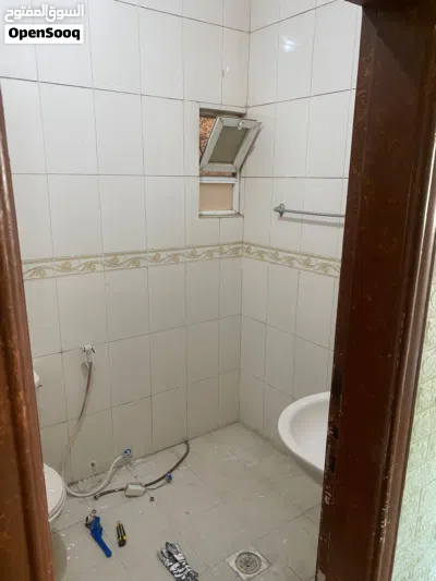 شقة موقع مميز خلف مجمع ليالي الشرق 4