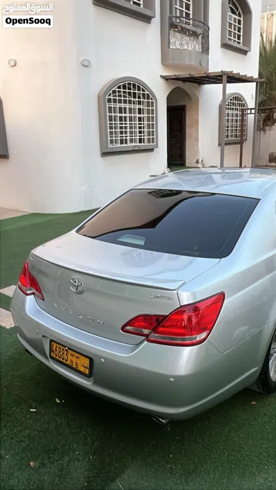 Toyota Avalon Limited 3