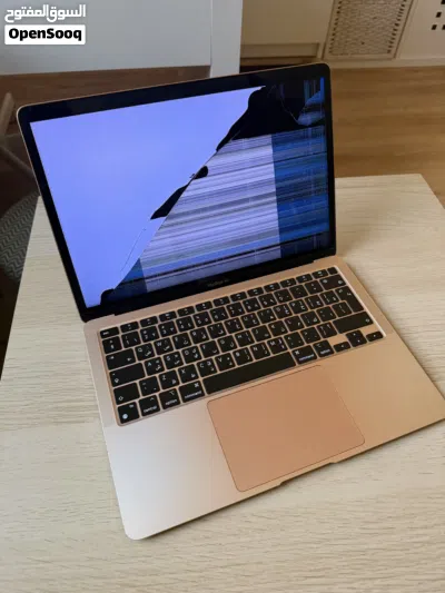 للبيع: MacBook Air M1 شاشه مكسورة 2