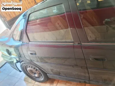 Opel Vectra 4