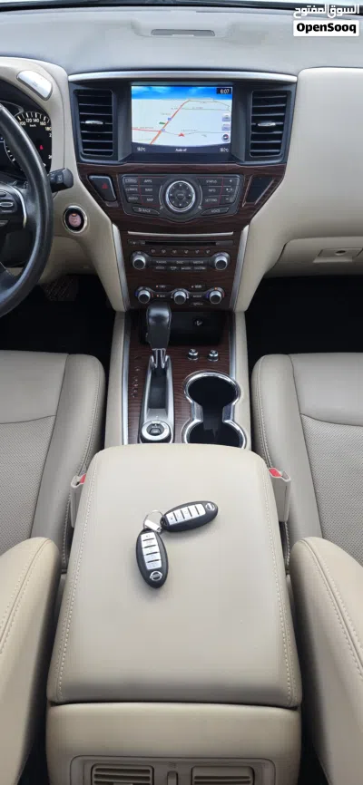 Nissan Pathfinder SL 3