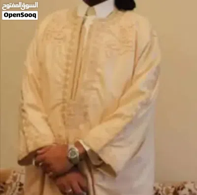 عرض العيد الفاخرة شغل يدوي تام قماش ياباني سكاروته اورجينال كاط موديل شغل فاخر ثلاث قطع للعرسان فيه 2