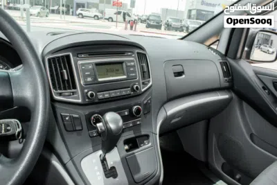 Hyundai H1 GLS 4