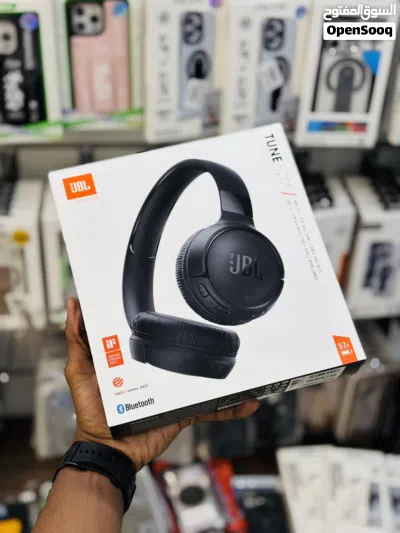 سماعة الميحطية من شركة العملاقة جي بي ال JBL TUNE 520BT 4