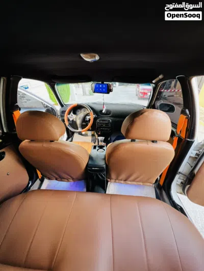 Hyundai Accent Standard 3