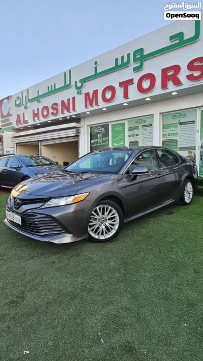 Toyota Camry XLE 3