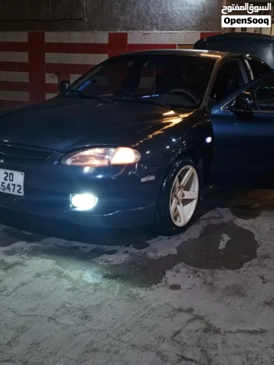 Hyundai Avante Standard 4