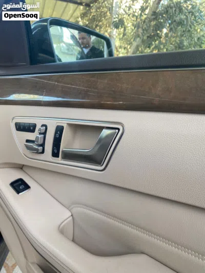 مرسيدس بنز الفئة-E E 200 2