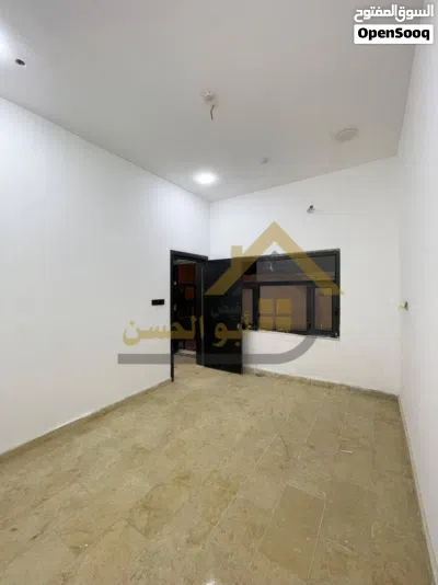 شقة سكنية للايجار في شارع الوفود , المساحة 125 2