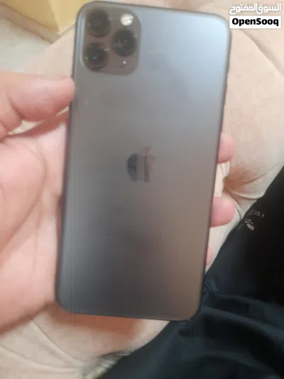 iPhone 11 pro max غير مفتوح بحالة ممتازة جدا 3