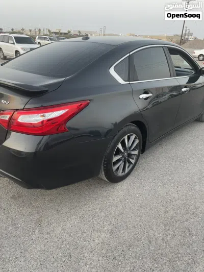 Nissan Altima SV 3