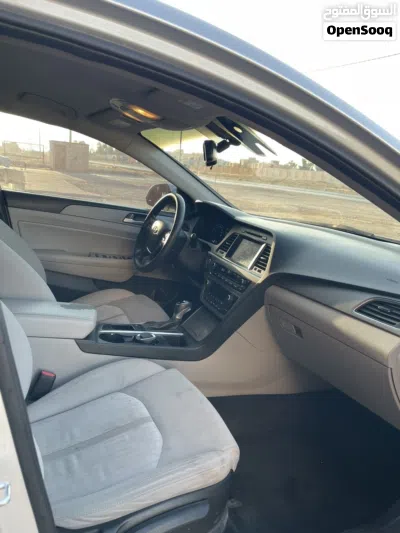 Hyundai Sonata Standard 3