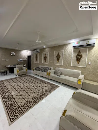 فيلا للايجار في الموالح الجنوبية / Villa for rent in Al Mawaleh south 2