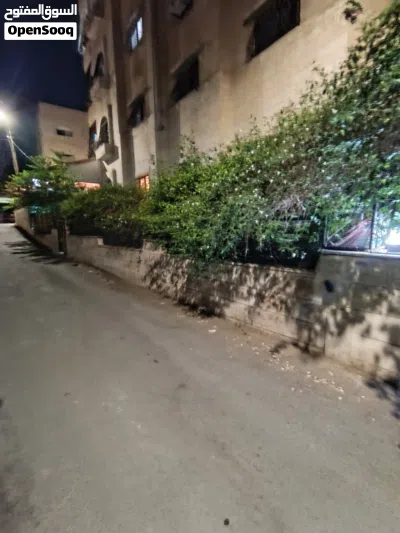 شقه للبيع شبه ارضي 2