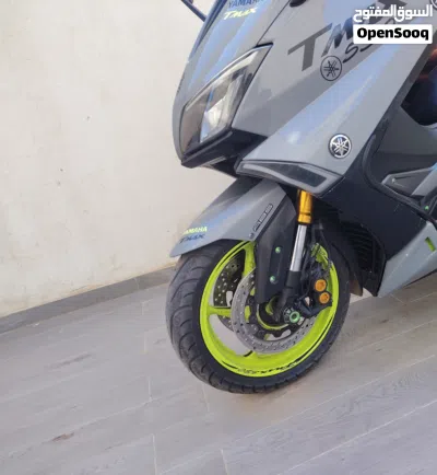 Yamaha TmaX 2