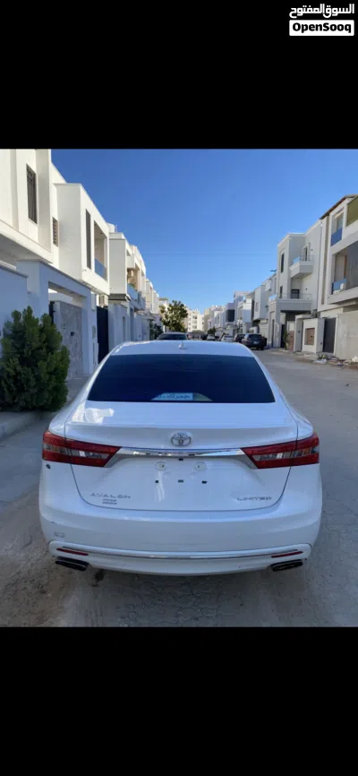 Toyota Avalon Limited 3