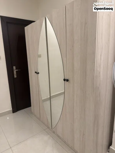 غرفة نوم استعمال شهر 3