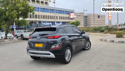 هيونداي كونا 2.0 I4 FWD 3