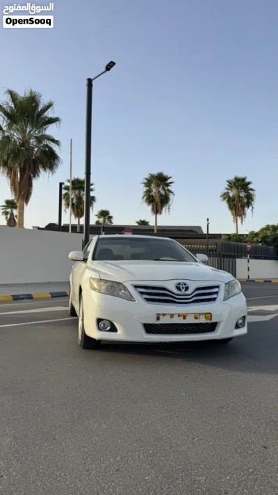 تويوتا كامري E 2