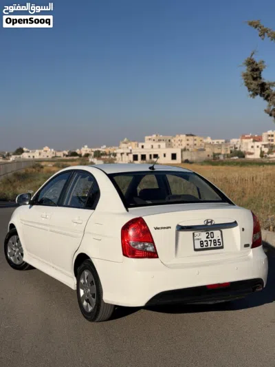 هيونداي فيرنا Standard 4