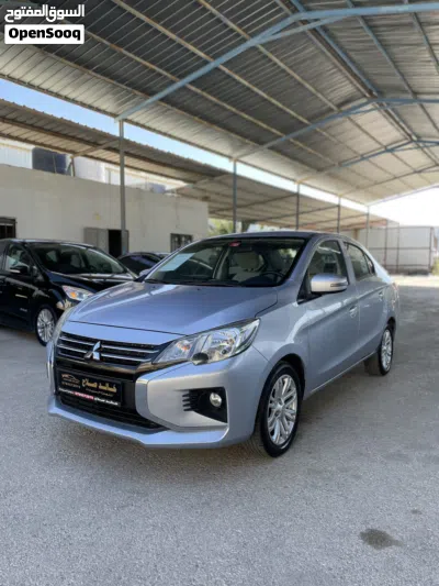 Mitsubishi Attrage Standard 4