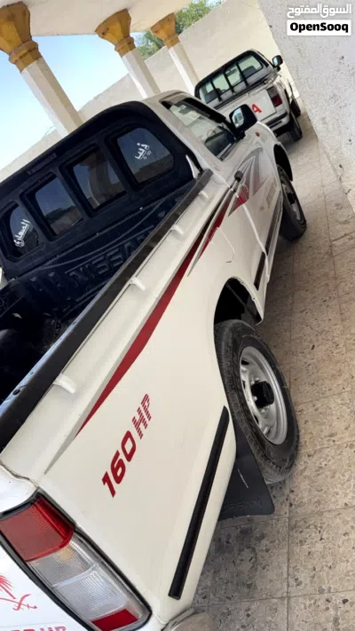 نيسان اخرى 3