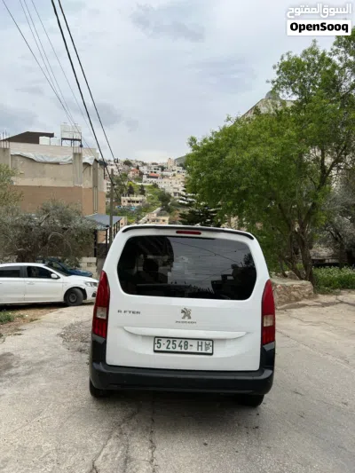 بيجو ريفتر Standard 3