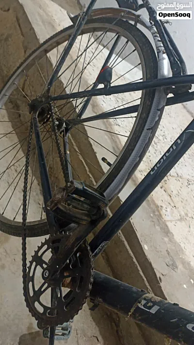 دراجة(HUBAR)نوع(Raleigh Style) تمشي جبلي وفلات دراجة رياضه خفيف مستعملة استعمال نضيف فرينو وترس جديد 2