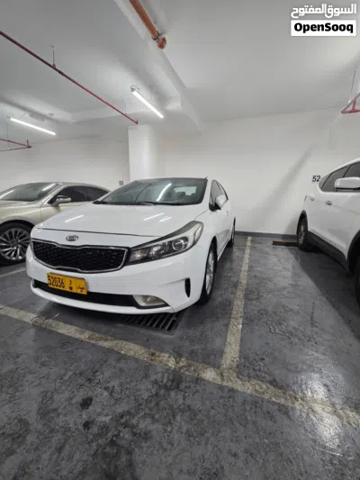 Kia Cerato Standard 2