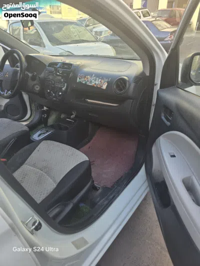 Mitsubishi Mirage Standard 2