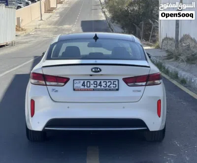 Kia K5 EX 2