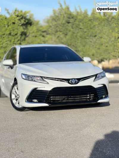 Toyota Camry LE 3