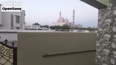 بيت للبيع مع الأثاث والالكترونيات والمكيفات 4