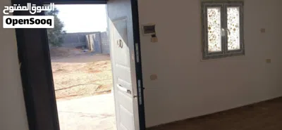 استيديو لايجار في الساعدايه العامريه فيه زوز ديار وصاله ومطبخ وحمام وفي حي سكني قريب من جامع ومدرسه 4