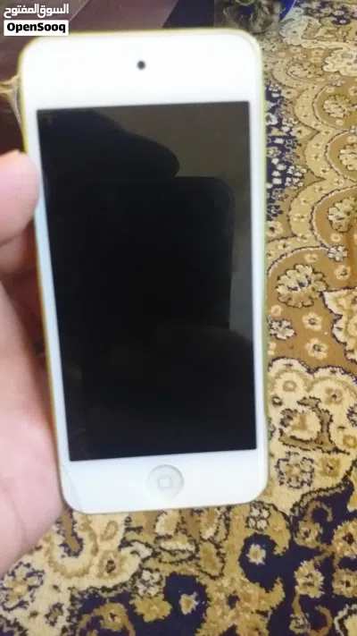 ايبودتاتش الجبل 6 اقرا الكويس شاشته مكسوره يبي شاشة بس انطيف اموره تمام اصلي للبيع او التبدل 4