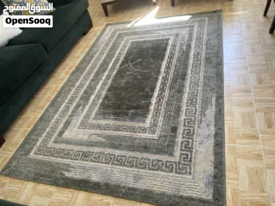 سجاده لون سكني ع اخضر تقريبن جديده البيع 3