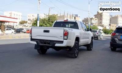 Toyota Tacoma TRD Off-Road 4