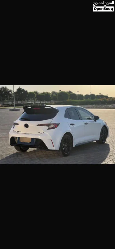 Toyota Corolla SE 3