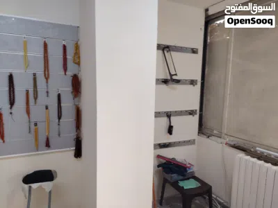 لوح خشب للعرض مع علاقات للبيع 3
